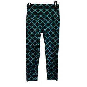 K-Deer Geometric Print Capri Leggings -‎ Size Small